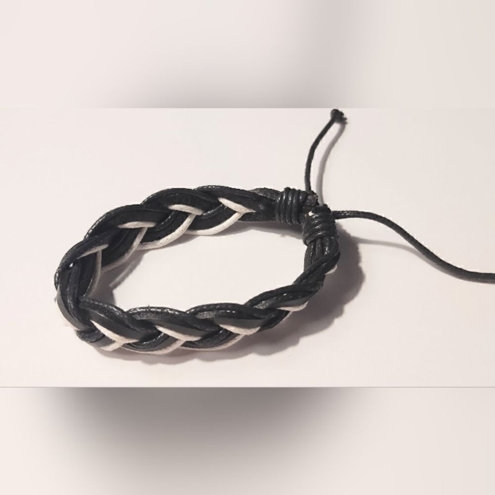 Men's bracelet leather braided black new d78